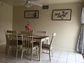 Luxe Furnished 1-story Home Near Airport TradrJoes - Image 3