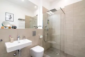 3-room apartment (80 sqm), 2 bathrooms & balcony - Image 4