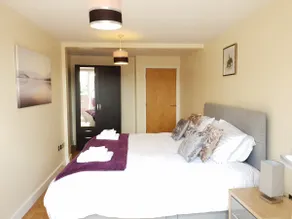 NEW 1BD Leicester City Centre Flat Stunning Views - Image 2