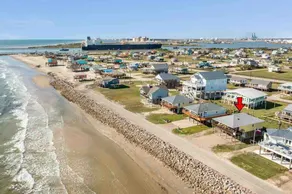 Beach House with Ocean view and King bed - Image 4