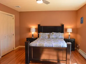 Gorgeous Villa in Pocono nr Ski Slopes, Camelback, Kalahari w Games Rm & Hot tub - Image 4