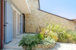 Apartment San Bartolo Park · Castle Walls - Image 3