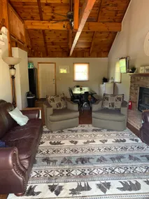 Peaceful New River mountain cabin - Image 3