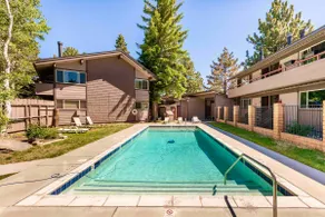 Renovated Mountain Retreat, Full Kitchen, AC, Spa - Image 4