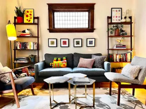 Cozy Eat Street Cottage - Image 3