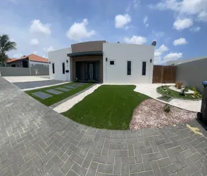 Villa in Santa Cruz - Image 2