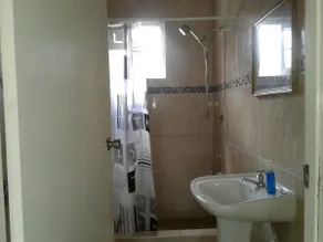 Villasunrize 1 bedroom unit/ balcony & hot water - Image 4