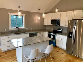 Luxury Treetop Vacation Home in Waterbury Center - Image 5