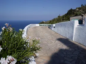Ambelos - The balcony of Samos - Aphroditi - Image 4