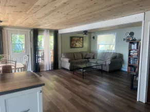 Cottage on Beautiful lake Temiskaming - Image 5