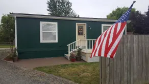 STEPS AWAY FROM THE BEACH AND A CANAL OUTBACK!!! - Image 4