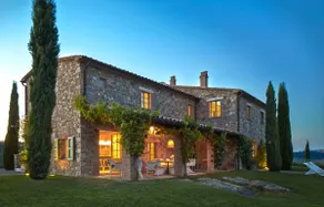 Magnificent Tuscan Villa, amazing interiors & view - Image 2