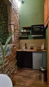 Tropic Love Room - Image 2
