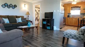 Waters Edge located in beautiful Bonavista. - Image 3