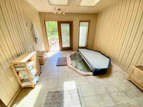 30 min from Notre Dame + Hottub, 10 acre estate and game room - Image 3