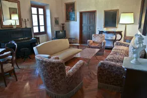 Historical Villa house with private swimming pool - Image 3