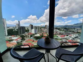 Modern apt w/ amazing view, near airport,fast wifi - Image 3