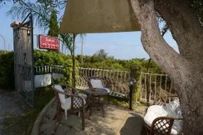Romantic studio with sea view, free Wi-Fi. - Image 5