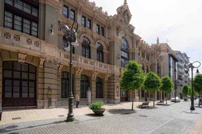 Apartamento Palacio Valdés, centro Avilés, con parking - Image 3