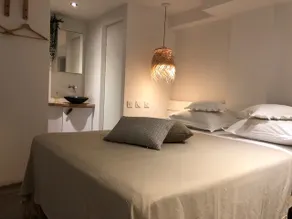 Le Refuge de l'Âne Carotte Aubagne-Cassis-Aix en Provence - Image 3