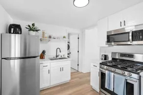 ★ ALKI BEACH HOUSE ★ PARKING - Image 4
