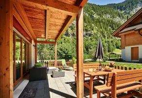 Apartment Breithorn-private terrace & free parking - Image 3