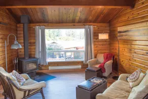 The Cozy Cabin - Image 3
