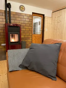 Cozy cottage for 6 people with sauna, close to the lake - Image 3