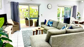 Privacy on Ti Tree Street - Image 2