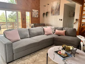 Relaxing space. Mountain views. Cozy fire pit. - Image 3