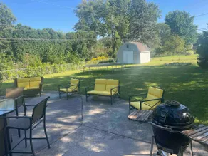 [4-BR/Sleeps 12] Family & Friends Home - Indiana - Image 4