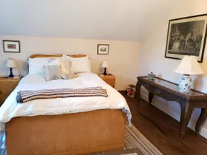 Guest Suite in historic 1804 tavern, w/ Breakfast. - Image 5