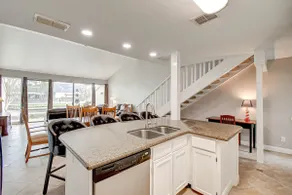 Lakefront 3bdrm/2bath condo on Lake Conroe - Image 5