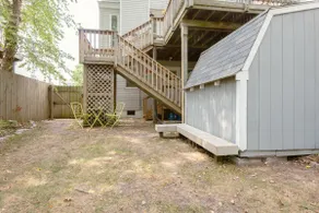 3 Blocks 2 Beach at Oceanfront Lakefront Getaway - Image 4