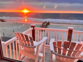 Oceanfront home- pool, playground, 3 suites, beach - Image 3