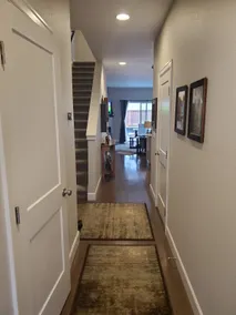 Beautiful Townhouse Downtown - Image 5