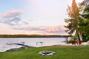 South Shore House on Lake Leelanau - Image 3