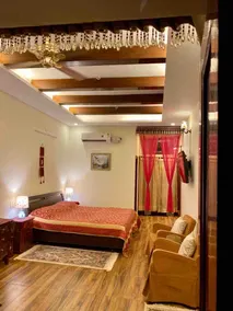 SUKHMAN HERITAGE HAVELI-SUITE 1 - Image 4