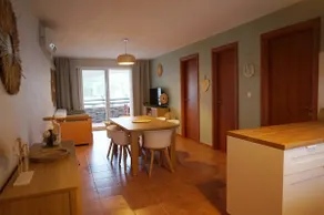 Appartement avec piscine vue mer et montagne - Image 5