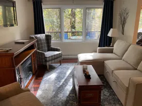 A Cozy, Quiet Getaway - Image 3