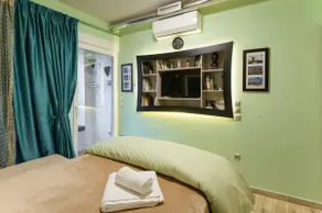 Emerald central luxury mini suite - Image 5