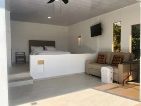 Beautiful cabin with private Jacuzzi - Jade - Image 2