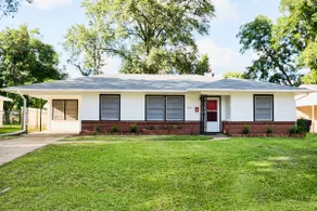 The Leonard House Perfect for extended stays | 3/2 - Image 4