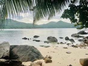 Pebbles Cove - Image 2