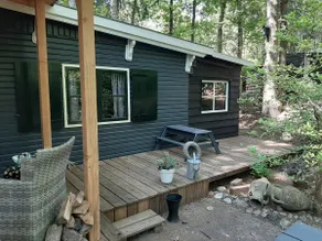 Cozy forest hut, lots of privacy and nature in the park - Image 2