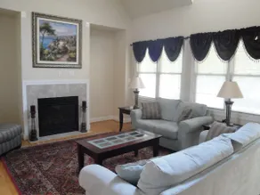 Angel Nest Bed & Breakfast - Image 3