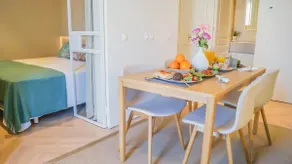 Nice 2-bedroom apartment - Image 3