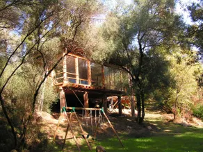 Wooden house on river near Ajaccio - Image 5