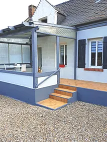 SINGLE-STORY house in the center - Image 5