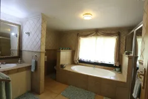 Magoebaskloof Mountain Lodge - Image 4